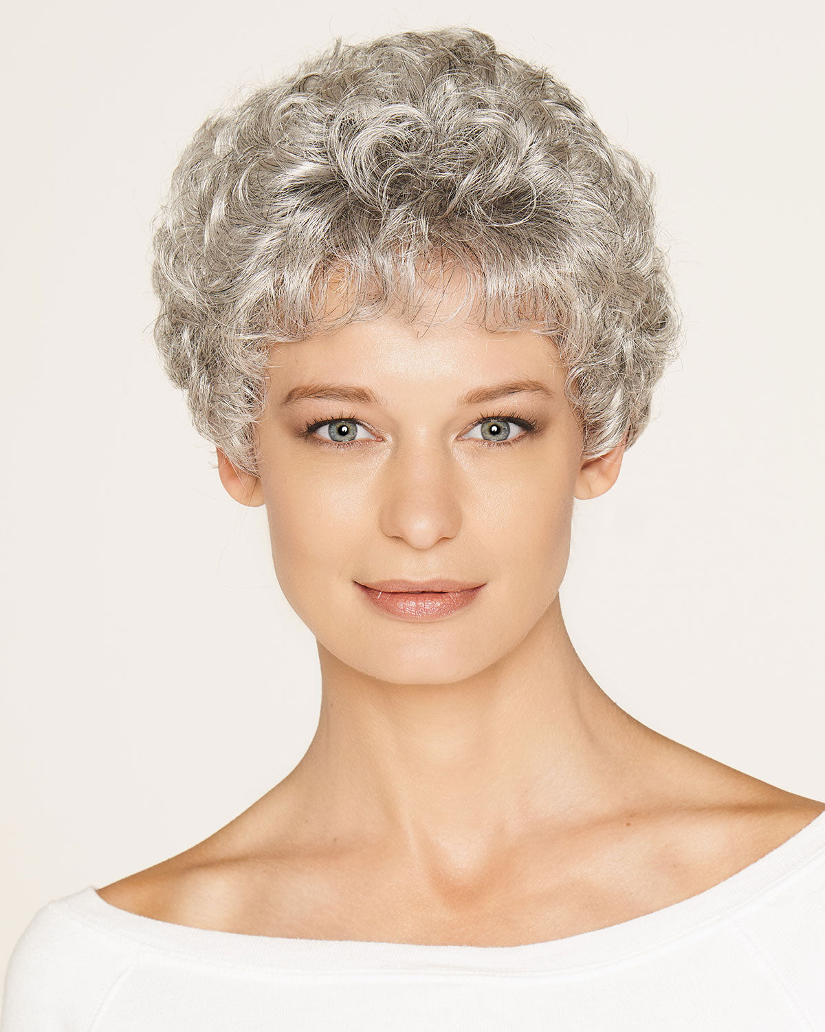 Best petite sale size wigs