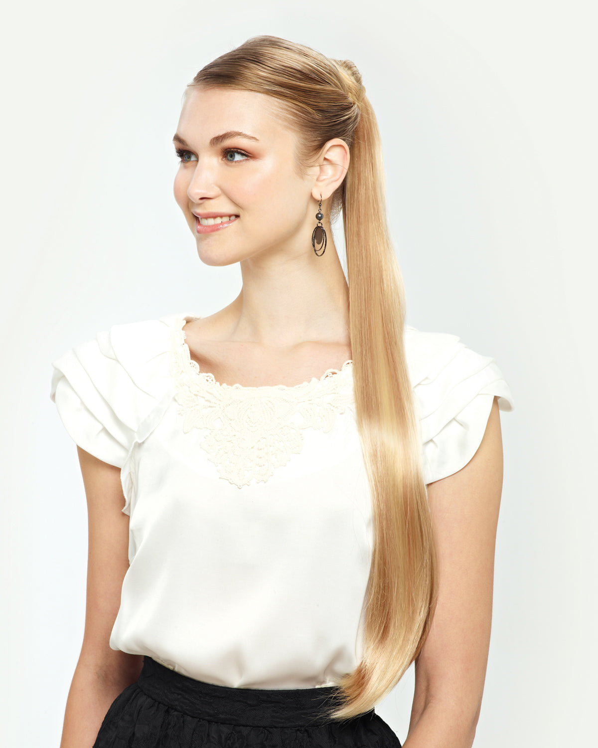 Switch hairpiece outlet