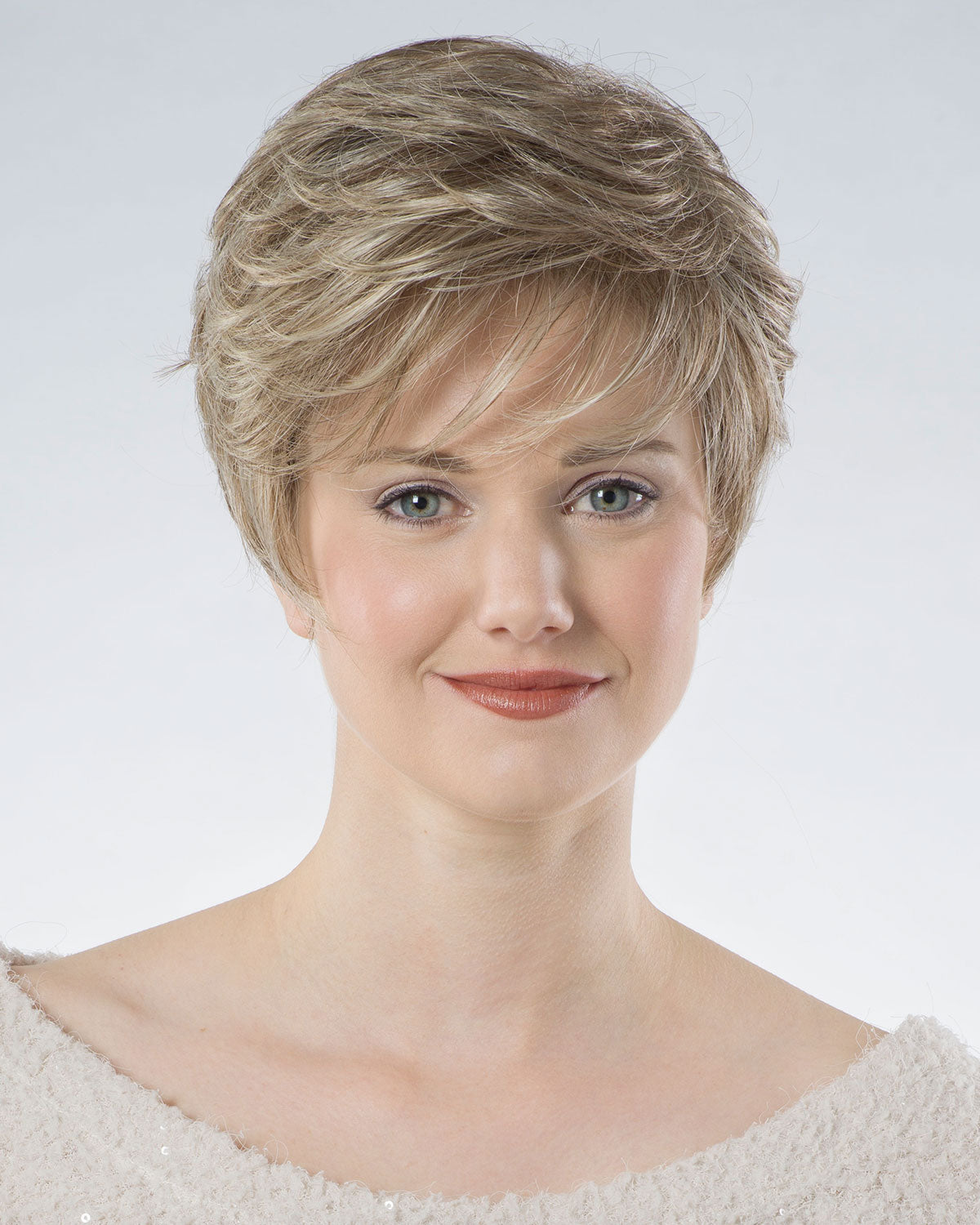 Mono Petite Paula (Rooted) in Sandy Stone